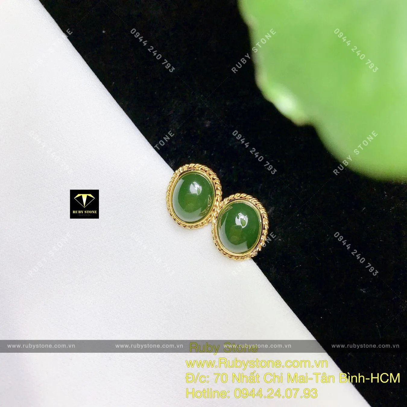 Khuyên tai ngọc bích Oval chỉ se, vàng 10k Khuyên tai ngọc bích Oval chỉ se, vàng 10k - Ảnh 6
