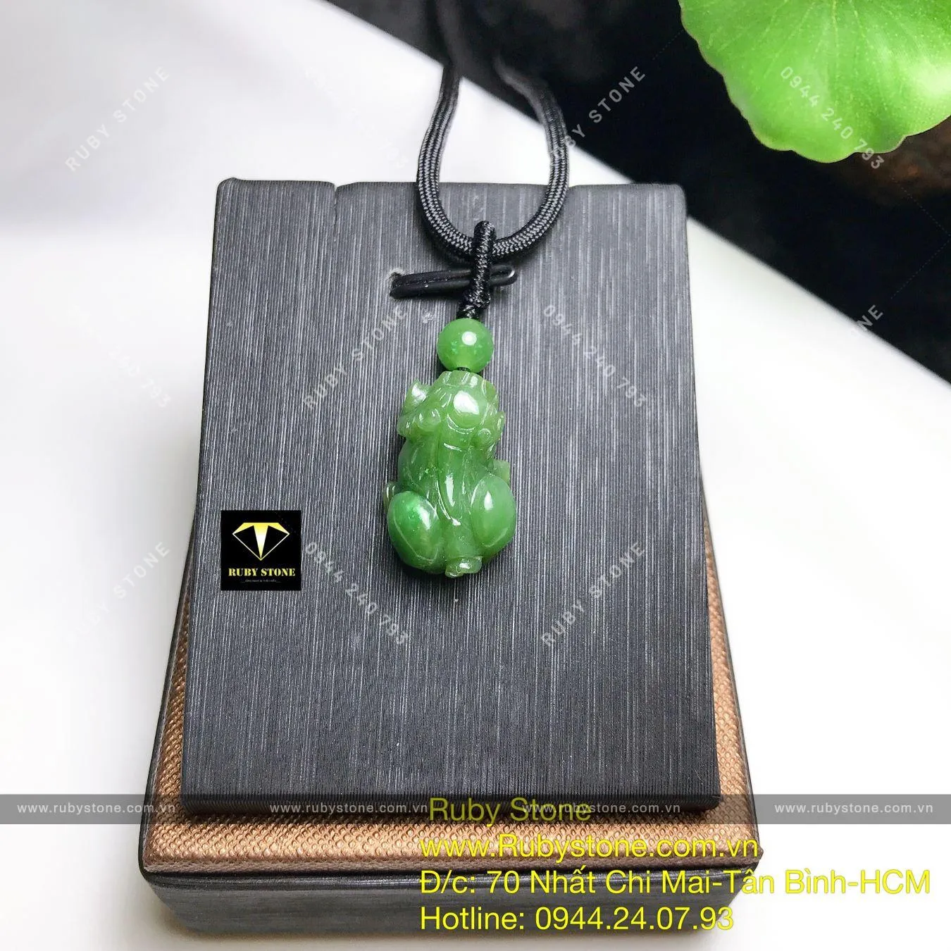 Mặt dây chuyền Tỳ hưu ngọc bích Canada, KT 22mm Mặt dây chuyền Tỳ hưu ngọc bích Canada, KT 22mm
