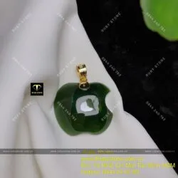 Mặt dây chuyền trái táo ngọc bích Canada đậm, móc vàng 18k - Hình ảnh 8