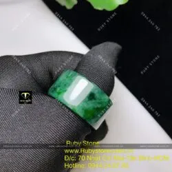 Nhẫn càn long cẩm thạch sơn thuỷ (jadeite jade A)
