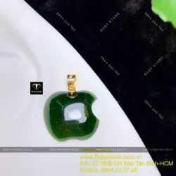 Mặt dây chuyền trái táo ngọc bích Canada đậm, móc vàng 18k - Hình ảnh 7