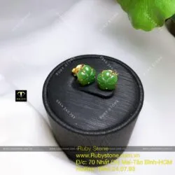 Khuyên tai hoa mai Ngọc bích 5 chấu, vàng 10k Khuyên tai hoa mai Ngọc bích 5 chấu, vàng 10k