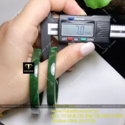 Cặp vòng bản liền ngọc bích Canada, bản vuông 7mm - Ảnh 3