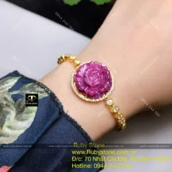 Lắc tay hoa mẫu đơn Ruby Nam Phi, vàng 18k