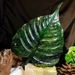 Lá bồ đề ngọc bích Canada (Vật phẩm trưng bày), KT 34x22cm