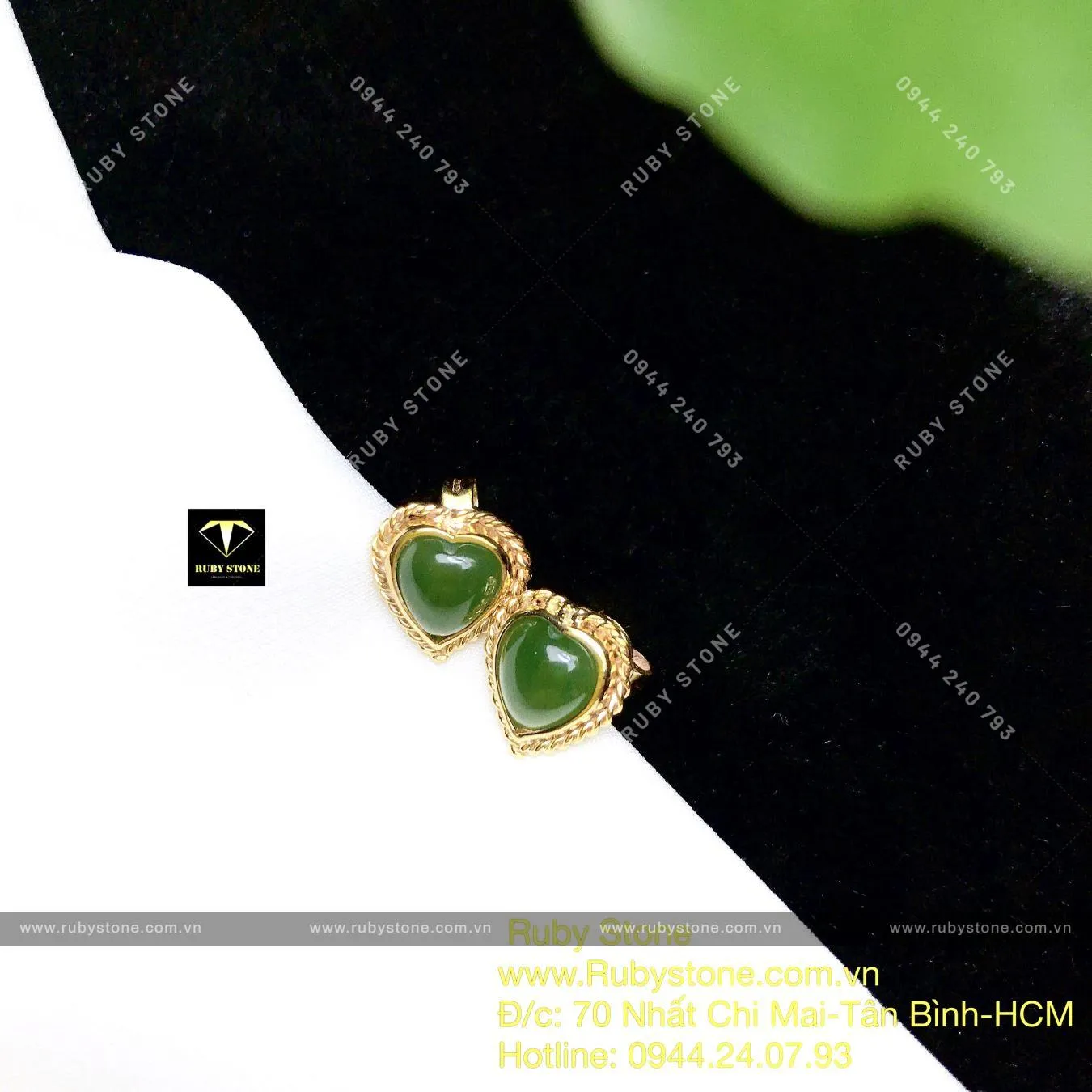 Khuyên tai trái tim Ngọc bích, vàng 10k chỉ se Khuyên tai trái tim Ngọc bích, vàng 10k chỉ se - Ảnh 5