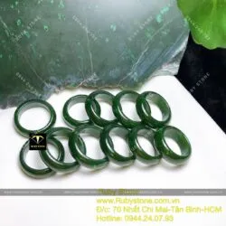 Nhẫn tròn Ngọc bích Canada xanh đậm 6 ly - Hình ảnh 4