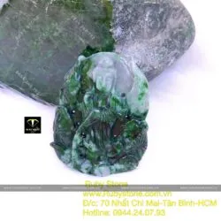 Phật quan âm Cẩm thạch sơn thuỷ (jadeite A)