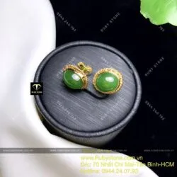 Khuyên tai ngọc bích Oval chỉ se, vàng 10k Khuyên tai ngọc bích Oval chỉ se, vàng 10k