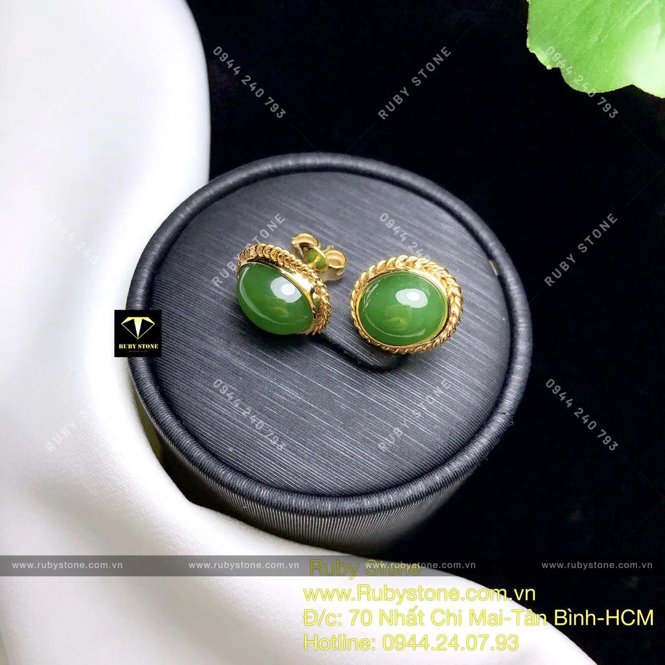 Khuyên tai ngọc bích Oval chỉ se, vàng 10k Khuyên tai ngọc bích Oval chỉ se, vàng 10k - Ảnh 4