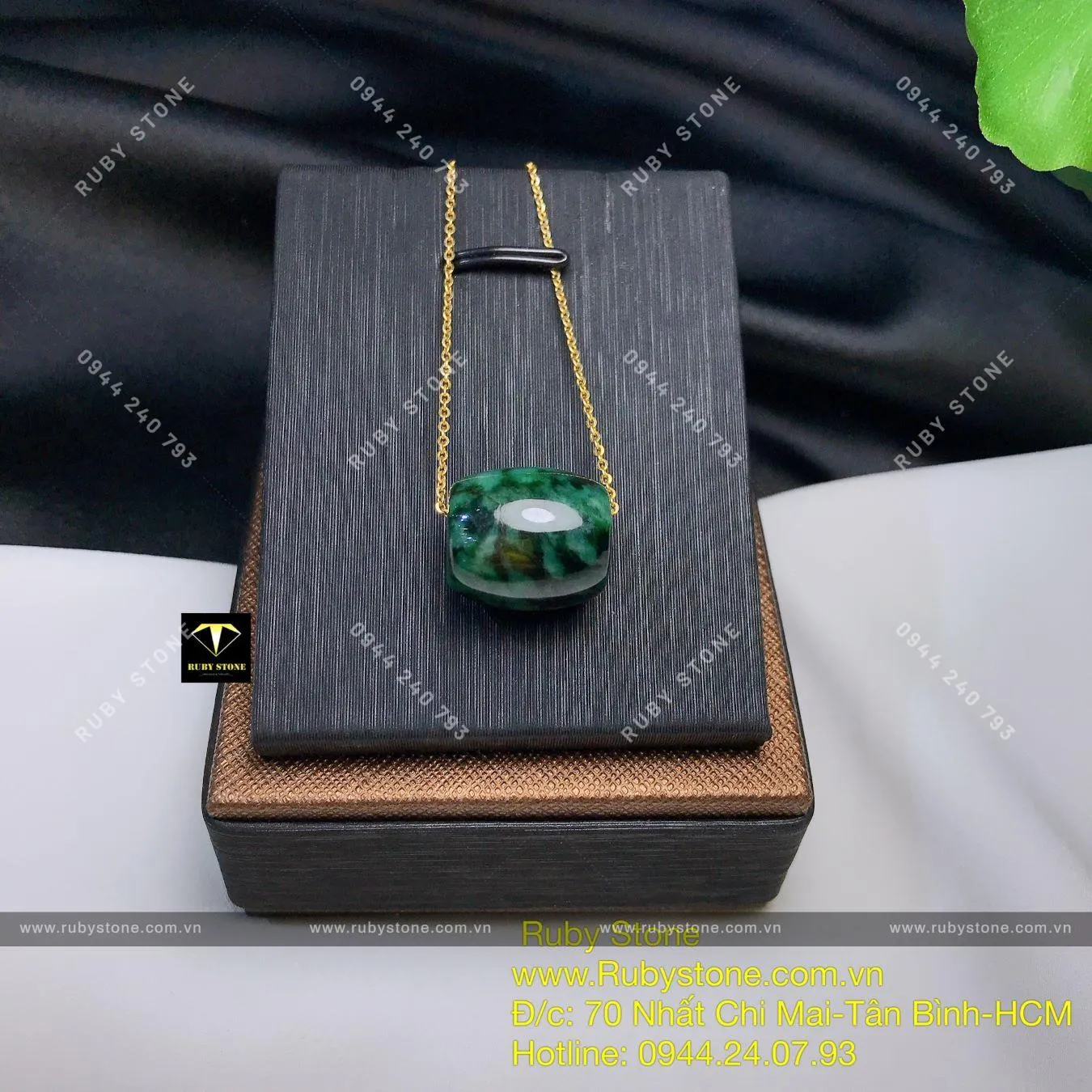 Lu thống ngọc Cẩm thạch sơn thuỷ (jadeite A) Lu thống ngọc Cẩm thạch sơn thuỷ (jadeite A) - Ảnh 4