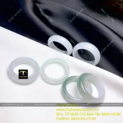 Nhẫn tròn ngọc cẩm thạch (jadeite A)
