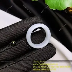 Nhẫn tròn ngọc cẩm thạch (jadeite A) - Ảnh 3