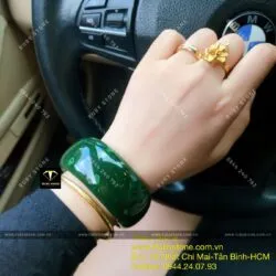 Vòng ngọc bích Canada nguyên khối, bản 30mm - Hình ảnh 3