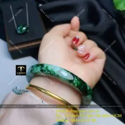 Vòng ngọc Cẩm thạch sơn thuỷ bản vuông (jadeite A)