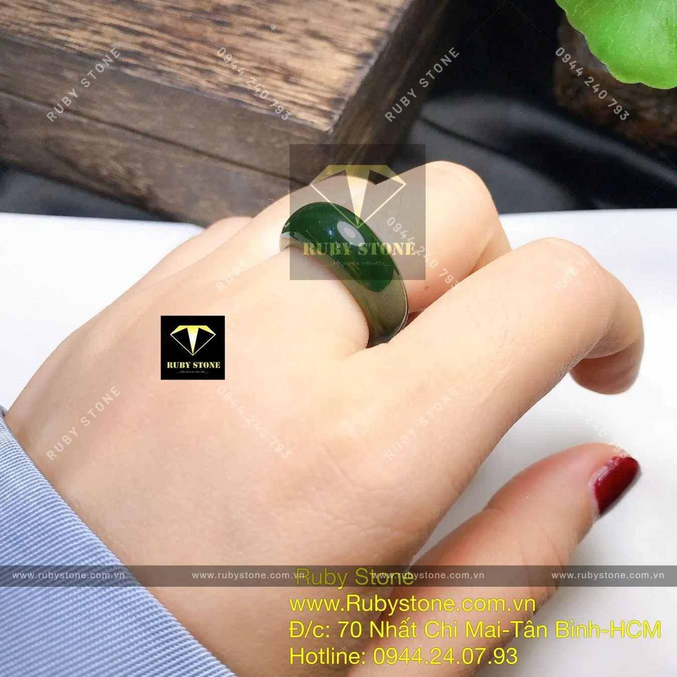 Nhẫn cặp yên ngựa Ngọc bích màu đậm Nhẫn cặp yên ngựa Ngọc bích màu đậm - Ảnh 6