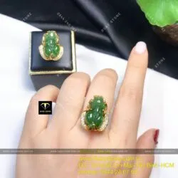 Nhẫn tỳ hưu Ngọc bích Canada, vàng 18k - Ảnh 3