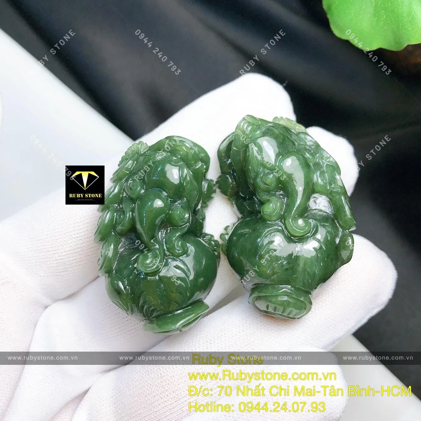 Cặp tỳ hưu ngọc bích Canada chạm trổ tinh xảo (Linh vật Phong thủy trưng bày) Cặp tỳ hưu ngọc bích Canada chạm trổ tinh xảo (Linh vật Phong thủy trưng bày) - Ảnh 5