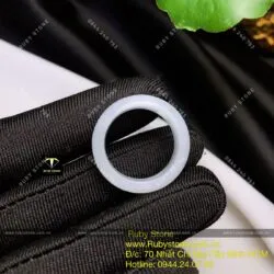 Nhẫn tròn bạch ngọc (jadeite A) Nhẫn tròn bạch ngọc (jadeite A)