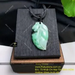 Mặt dây chuyền chiếc lá Cẩm Thạch sơn thuỷ (Jadeite A), KT 38mm - Ảnh 2