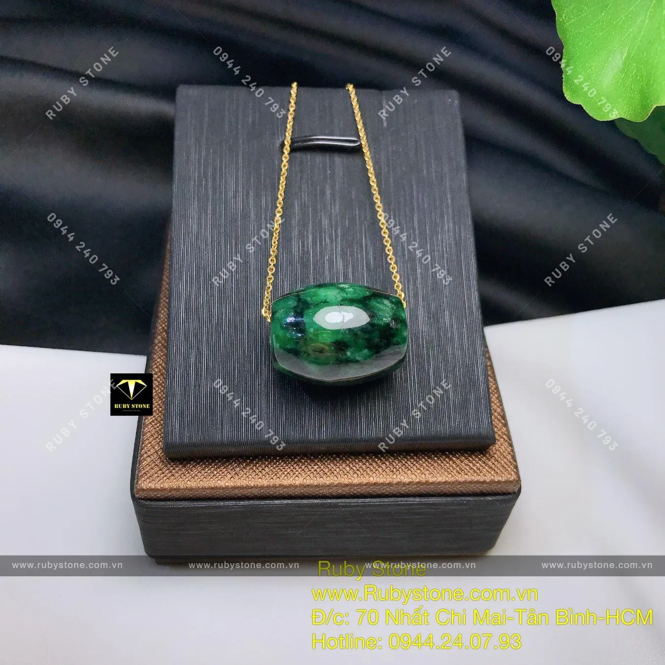 Lu thống ngọc Cẩm thạch sơn thuỷ (jadeite A) Lu thống ngọc Cẩm thạch sơn thuỷ (jadeite A)