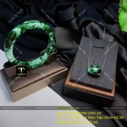 Bộ sản phẩm vòng tay và lu thống ngọc Cẩm thạch sơn thuỷ (jadeite A) - Ảnh 3