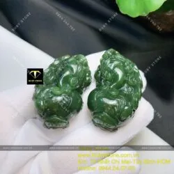 Cặp tỳ hưu ngọc bích Canada chạm trổ tinh xảo xanh đậm (Linh vật Phong thủy trưng bày) - Ảnh 6