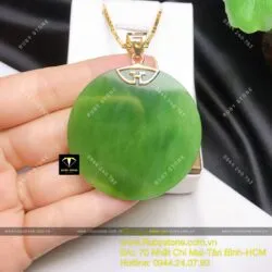 Mặt dây chuyền hình tròn Ngọc bích Canada, KT 48mm, vàng 10k - Hình ảnh 3