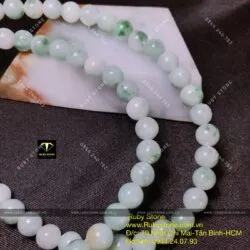 Vòng cổ cẩm thạch trắng phớt lý xanh Vòng cổ cẩm thạch trắng phớt lý xanh