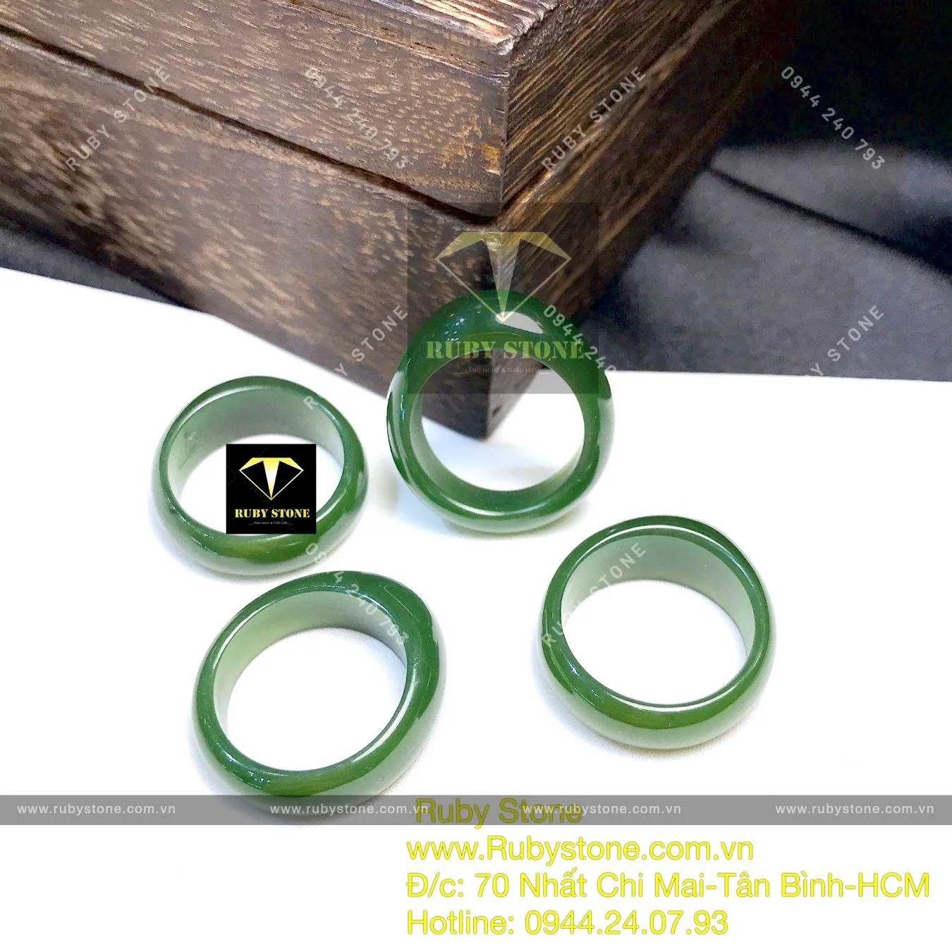 Nhẫn cặp yên ngựa Ngọc bích màu đậm Nhẫn cặp yên ngựa Ngọc bích màu đậm - Ảnh 5