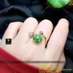 Nhẫn hoa mai Ngọc bích thiết kế, vàng 10k