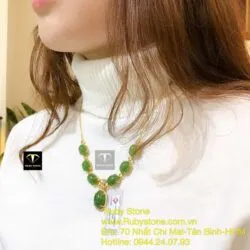 Vòng cổ Oval Ngọc bích Canada, vàng 18k