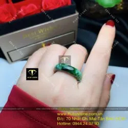 Nhẫn ngọc Cẩm thạch sơn thuỷ (jadeite A)
