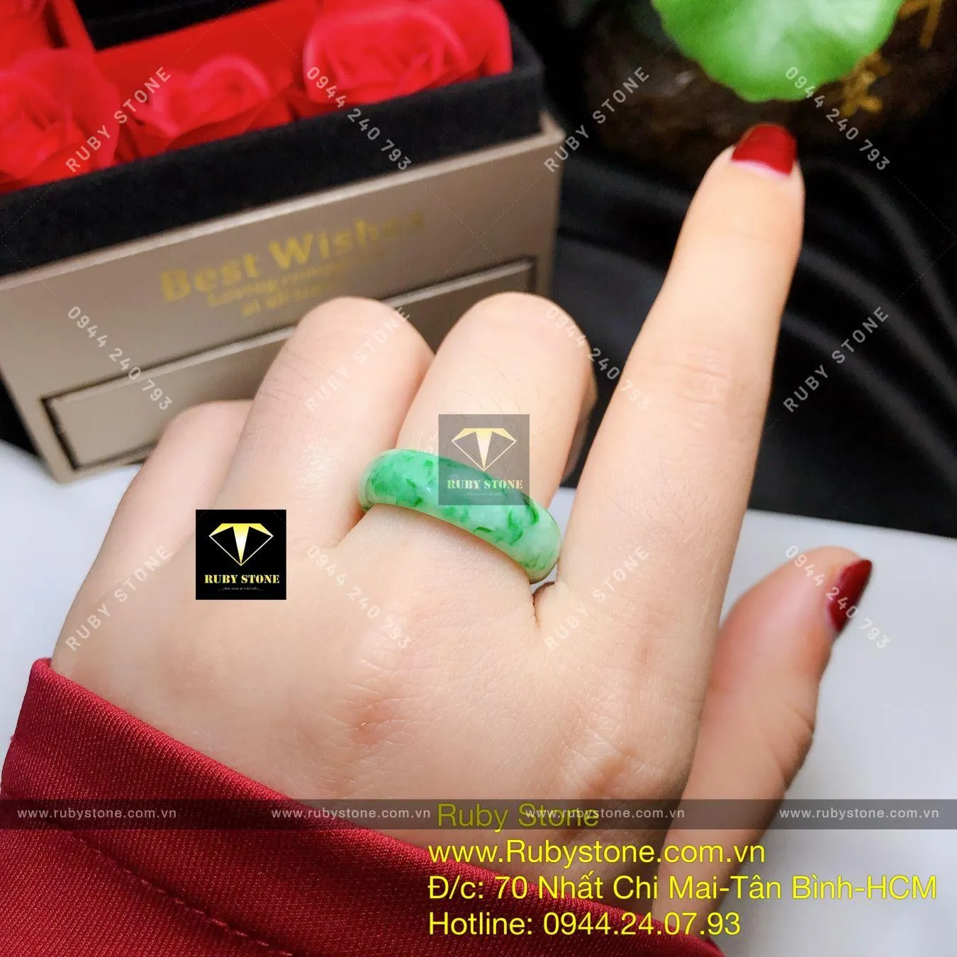 Nhẫn ngọc Cẩm thạch sơn thuỷ (jadeite A) Nhẫn ngọc Cẩm thạch sơn thuỷ (jadeite A)