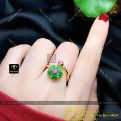 Nhẫn hoa mai Ngọc bích thiết kế, vàng 10k