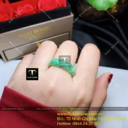 Nhẫn ngọc Cẩm thạch sơn thuỷ (jadeite A) Nhẫn ngọc Cẩm thạch sơn thuỷ (jadeite A)