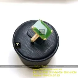 Nhẫn ngọc bích Canada hình chữ nhật mài giác, vàng 18k - Ảnh 2
