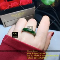 Nhẫn ngọc bích xanh đậm, tròn 6 ly (Gia công theo ni tay) - Hình ảnh 2
