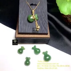 Mặt dây chuyền túi tiền Ngọc bích, vàng 10k