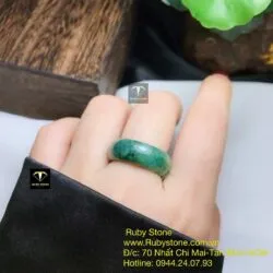 Nhẫn ngọc Cẩm thạch dầu lý