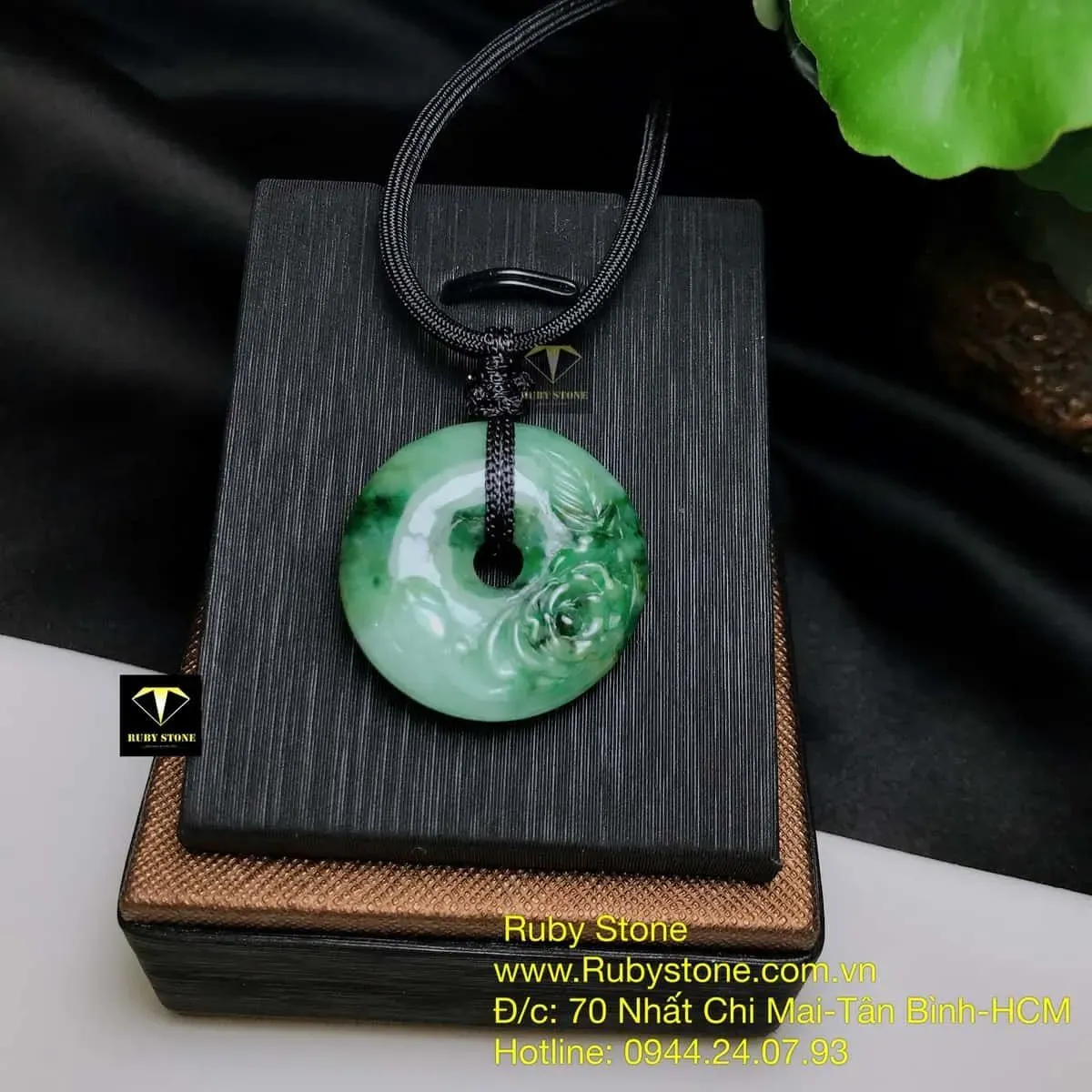 Đồng điếu ngọc Cẩm thạch lý táo chạm hoa mẫu đơn Đồng điếu ngọc Cẩm thạch lý táo chạm hoa mẫu đơn - Ảnh 7