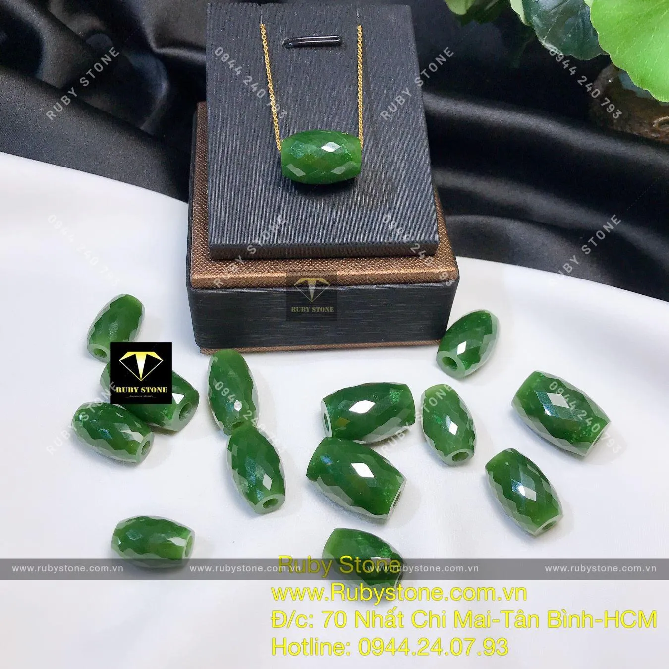 Lu thống ngọc bích Canada xanh lá mài giác Lu thống ngọc bích Canada xanh lá mài giác - Ảnh 5