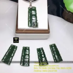 Mặt dây chuyền trúc quân tử ngọc bích Canada, KT 36mm - Hình ảnh 2