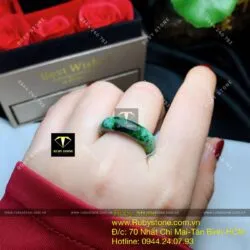 Nhẫn ngọc Cẩm thạch sơn thuỷ (jadeite A)