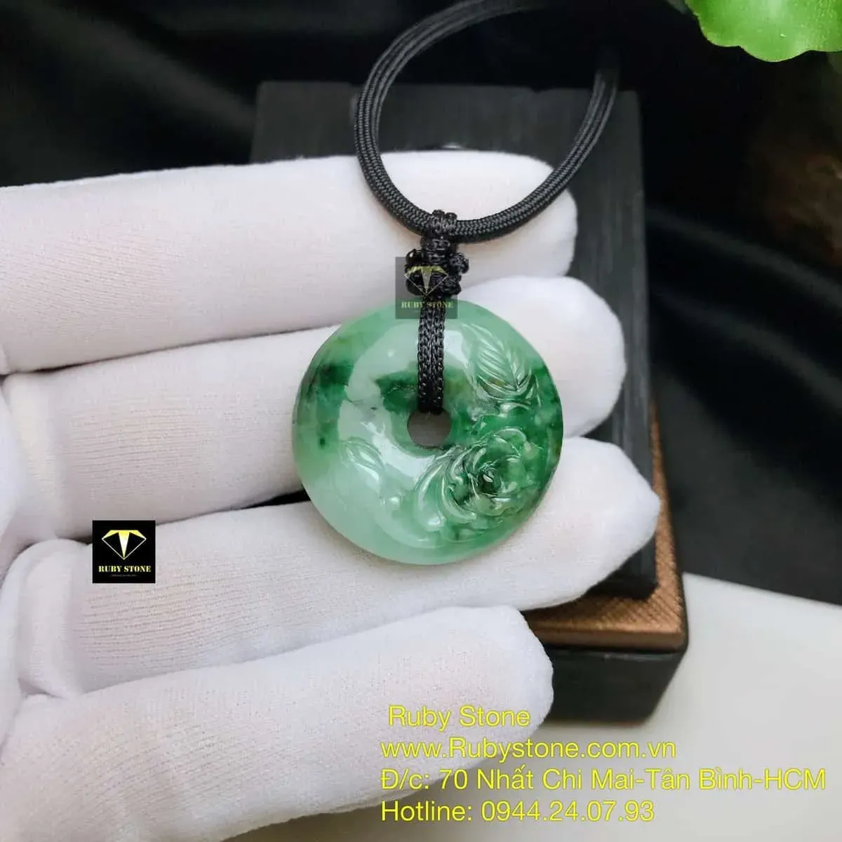 Đồng điếu ngọc Cẩm thạch lý táo chạm hoa mẫu đơn Đồng điếu ngọc Cẩm thạch lý táo chạm hoa mẫu đơn - Ảnh 2