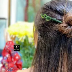 Trâm cài tóc hoa mai Ngọc bích chạm trổ tinh xảo