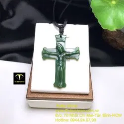 Thánh giá ngọc bích chạm tay tinh xảo, KT 50mm - Ảnh 3
