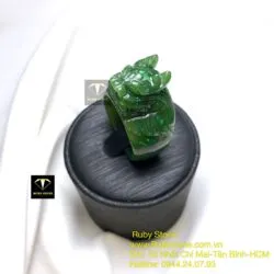 Nhẫn đầu Rồng ngọc bích Canada xanh đậm chạm trổ tinh xảo - Ảnh 2