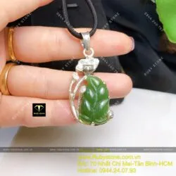 Mặt dây chuyền chiếc lá Ngọc bích, bạc 925