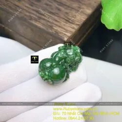 Tỳ hưu ngọc bích Canada xanh đậm, kích thước 31mm